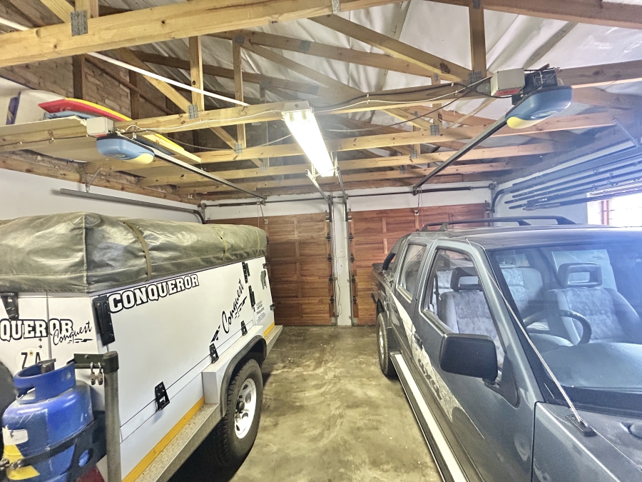 3 Bedroom Property for Sale in Wavecrest Eastern Cape